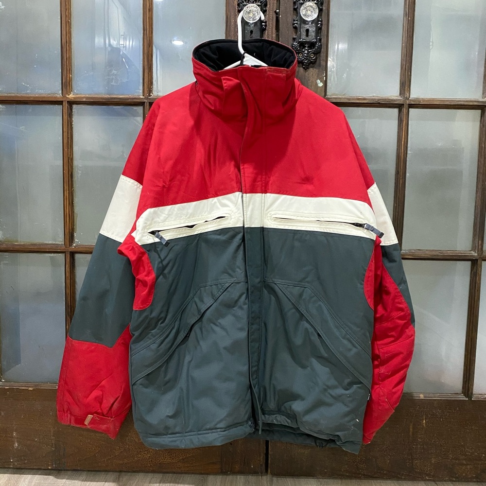 Rip Zone Snowboard/Skiing Jacket (L)